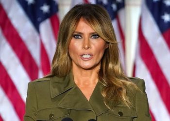 Депиляция горячим воском