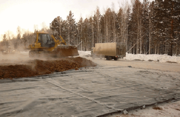 Геомембрана в дорожном строительстве: применение и монтаж