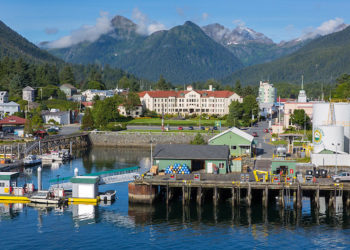 Пара на Аляске выиграла дом мечты