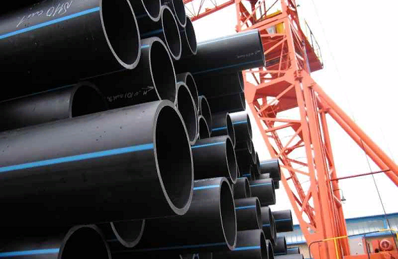 Достоинства и применение полиэтиленовых труб в строительстве