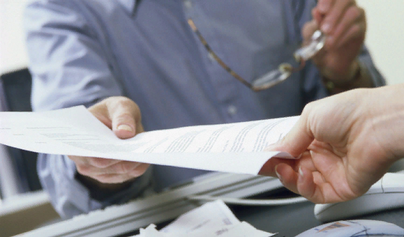 С кем лучше заключить договор на поставку электрической энергии в Украине