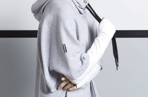 Критерии и советы по выбору худи для женщин