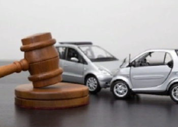 Чем может помочь адвокат при ДТП и его обязанности