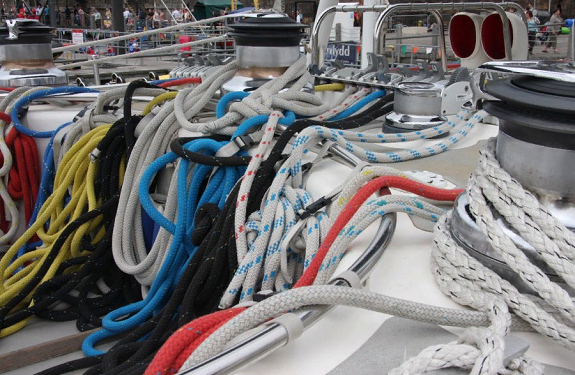 Зачем нужен такелаж для тросов и его выбор