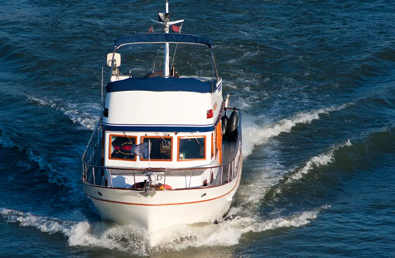 Условия и правила организации бизнеса на аренде теплохода