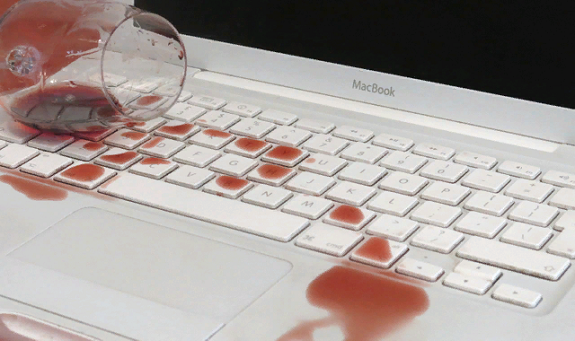 Как спасти MacBook после залития и рекомендации