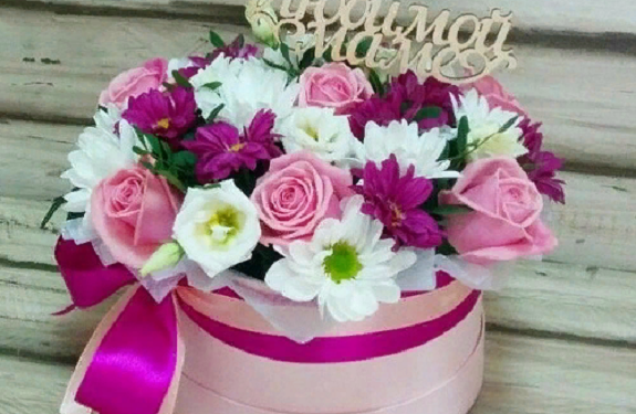 Как оформить букет цветов для мамы: идеи и советы