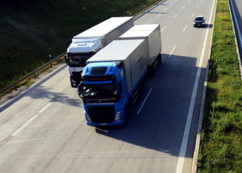 Особенности услуги выкупа грузовых двигателей