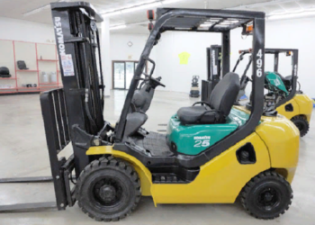 Знакомимся с дизельным погрузчиком Komatsu