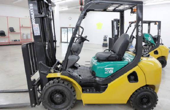 Знакомимся с дизельным погрузчиком Komatsu