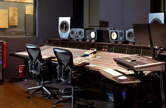 Способы и правила записи музыки в студии звукозаписи