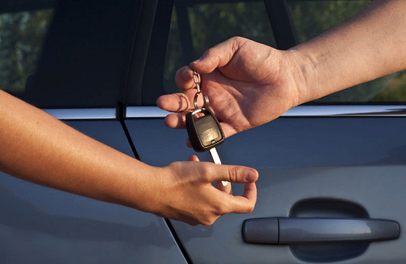 Что нужно знать про аренду автомобилей без водителя