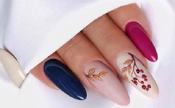 Выбираем стартовый набор для маникюрного бизнеса