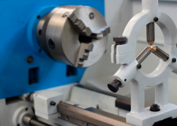 Токарная оснастка: виды, назначение и выбор