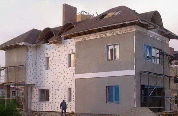 Главные преимущества и свойства утепленного фасада