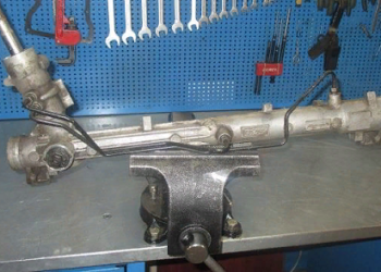 Особенности проведения ремонта рулевой рейки и советы