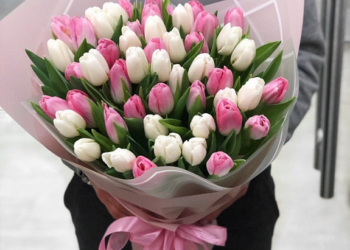 Интересные идеи и сочетания для букетов из тюльпанов