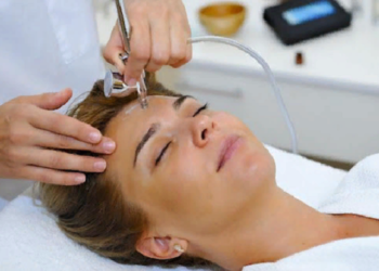 Как стать косметологом и что для этого нужно