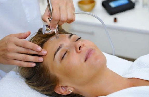 Как стать косметологом и что для этого нужно