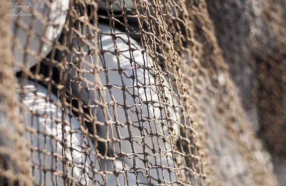 Что такое дели рыболовные ниточные узловые