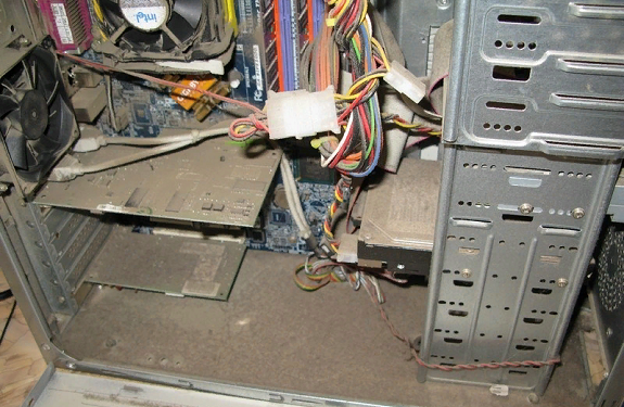 Как почистить компьютер от пыли и советы