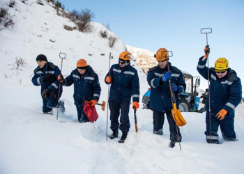 Зимняя спецодежда: требования и критерии выбора
