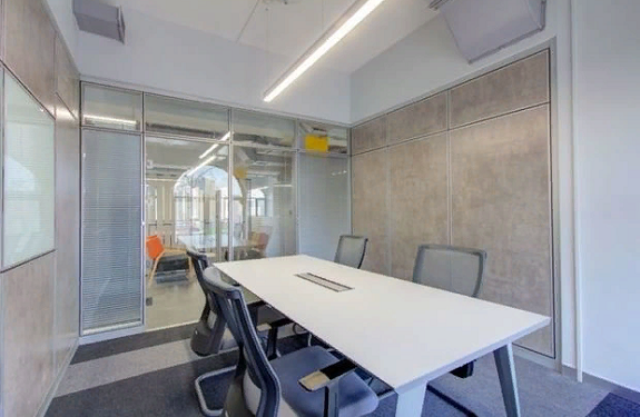 Идеи оформления офиса в современном стиле и советы