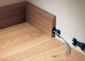 Как установить плинтус из МДФ и его достоинства