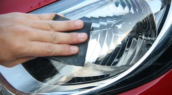 Способы полировки автомобильных фар собственными силами