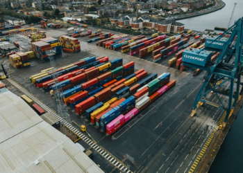 Грузоперевозки из США: правила и требования