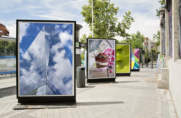 Реклама на районных и тематических площадках: правила