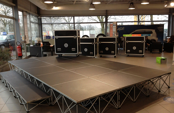 Как установить подиум или сцену для мероприятий