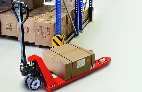 Гидравлические тележки: достоинства и применение