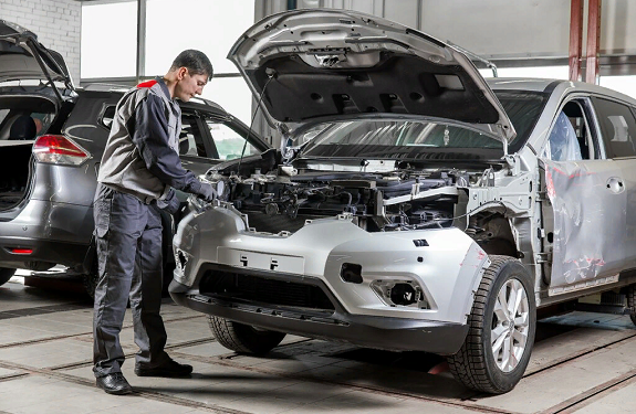 Особенности и правила ремонта кузова после ДТП