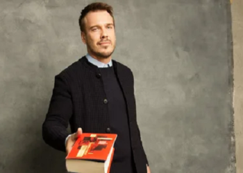 Выступление Михаила Зыгаря с лекцией в столице Казахстана