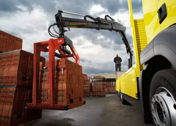 Перевозка строительных материалов: требования и правила