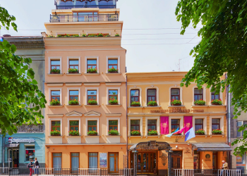 Готель Швейцарський у Львові, номери подобово | Оренда готелю на вихідні