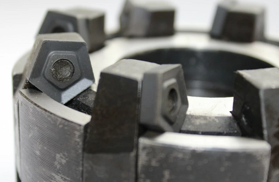 Преимущества приобретения торцевых фрез по металлу