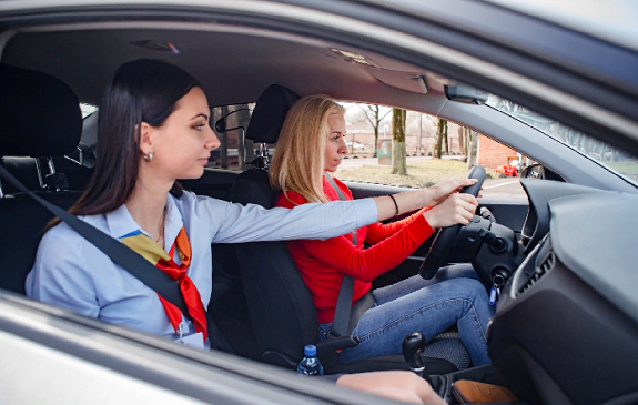 Як швидко вивчити квитки для здачі на права водія