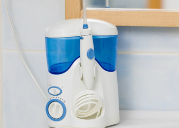 Як обрати найкращі та якісні іригатори полості рта