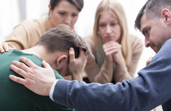 Чим можна допомогти наркоману та декілька корисних порад