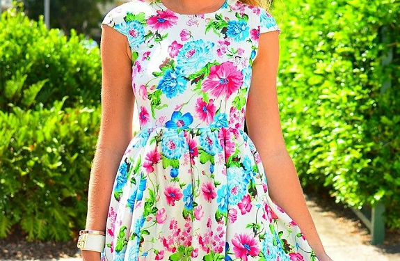 Як правильно обрати сукні на літо та декілька корисних порад