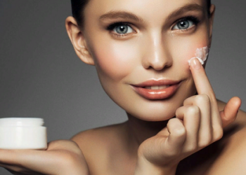 Вибір косметики для сухої шкіри: правила та поради