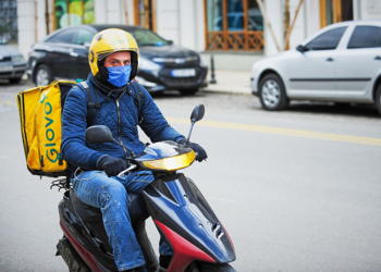 Особенности работы курьером Грузии и достоинства