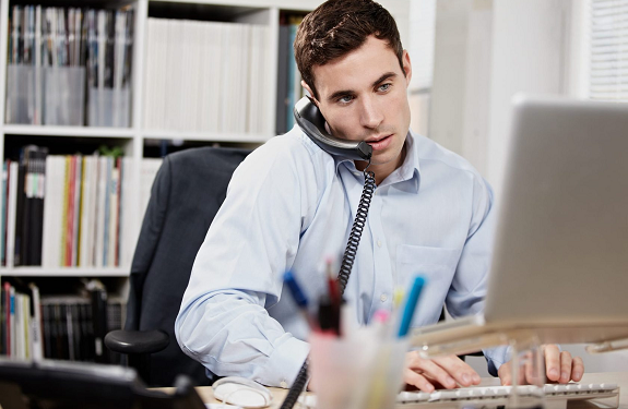 Как и где найти сотрудника отдела продаж: варианты и способы