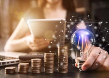 Слідкуйте за своїм телефоном вдома та заробляйте 1300 доларів на день пасивного доходу