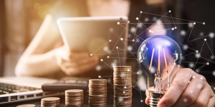 Слідкуйте за своїм телефоном вдома та заробляйте 1300 доларів на день пасивного доходу