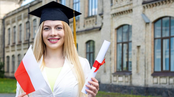 Безкоштовне навчання в Польщі: переваги та особливості