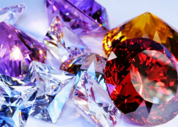 Precious stones by Reuven Veksler: types and advantages