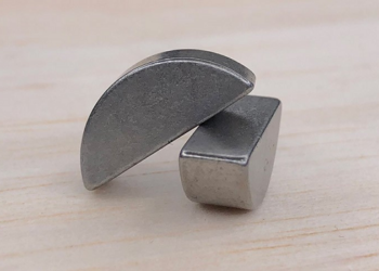 Шпонка DIN 6888 сегментная: надежная фиксация в машиностроении